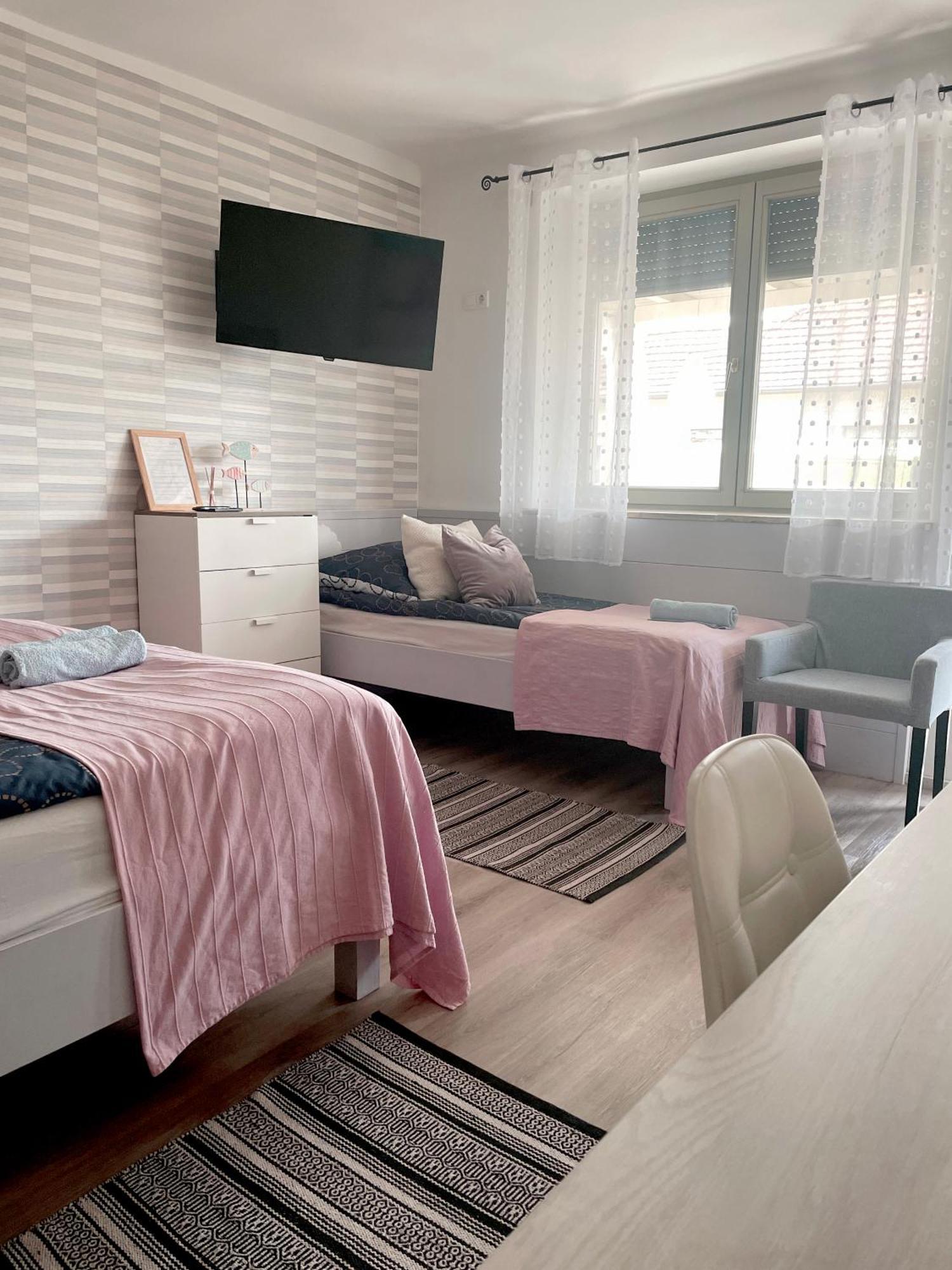 Szelrozsa Apartmanhaz Velence Exterior photo